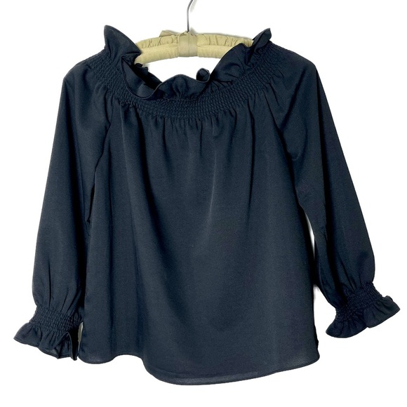 Tuckernuck Off the Shoulder Marguerite Blouse Long Sleeves Smocked Black Small - Picture 1 of 11